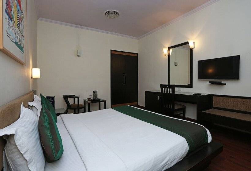 هتل York By Oyo Rooms