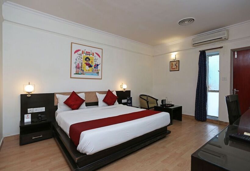 هتل York By Oyo Rooms