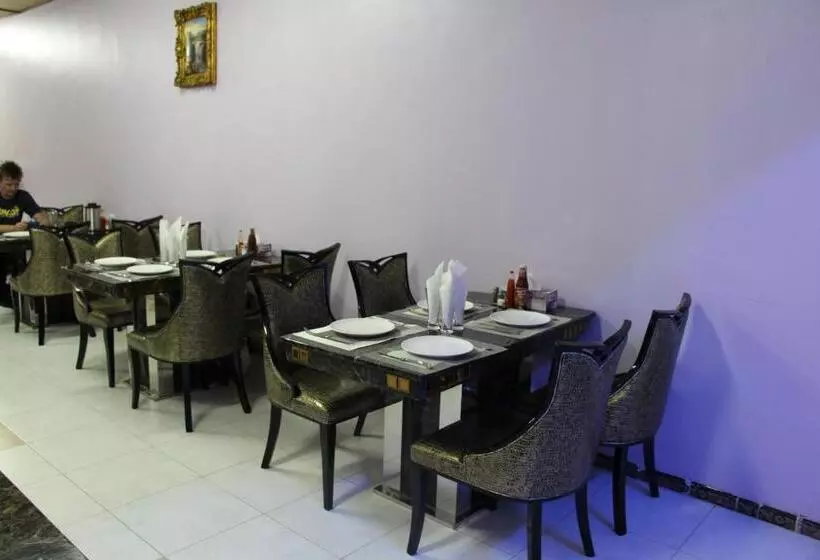 Majan Guest House L.l.c