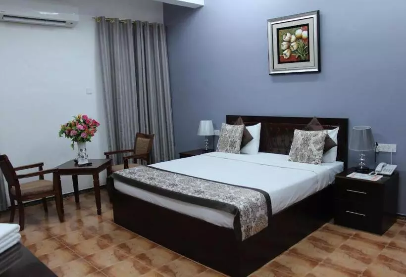 Majan Guest House L.l.c