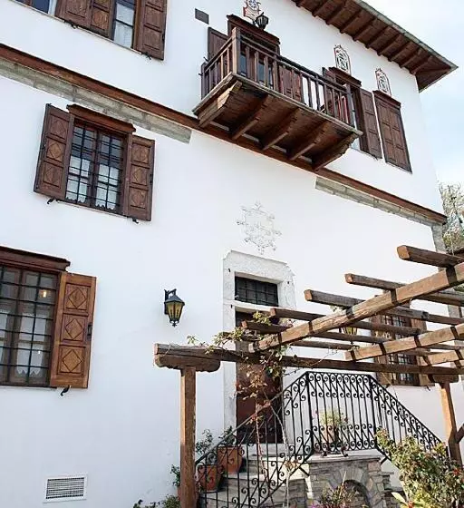 ペンション Archontiko Repana   Makrinitsa Stone Retreat