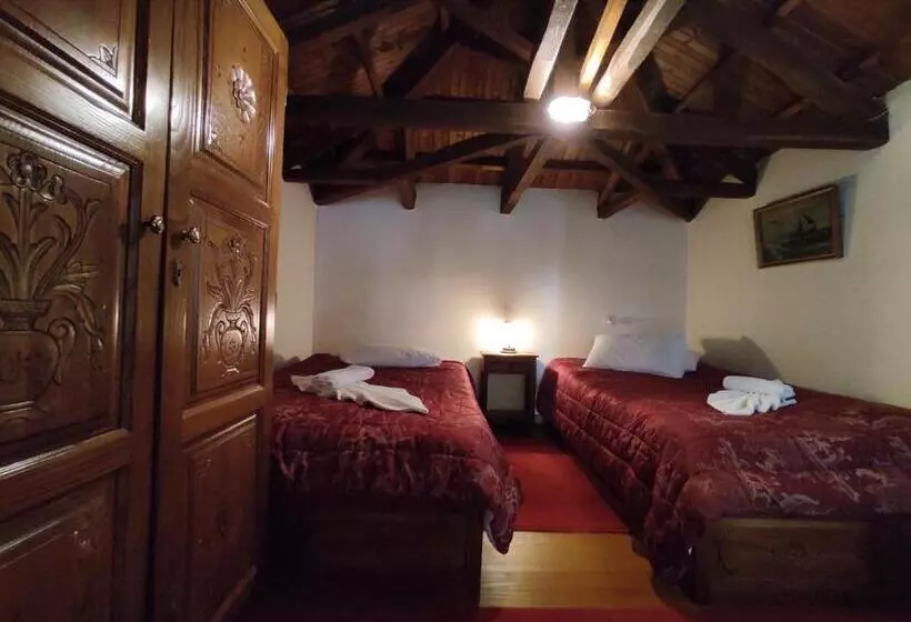 ペンション Archontiko Repana   Makrinitsa Stone Retreat