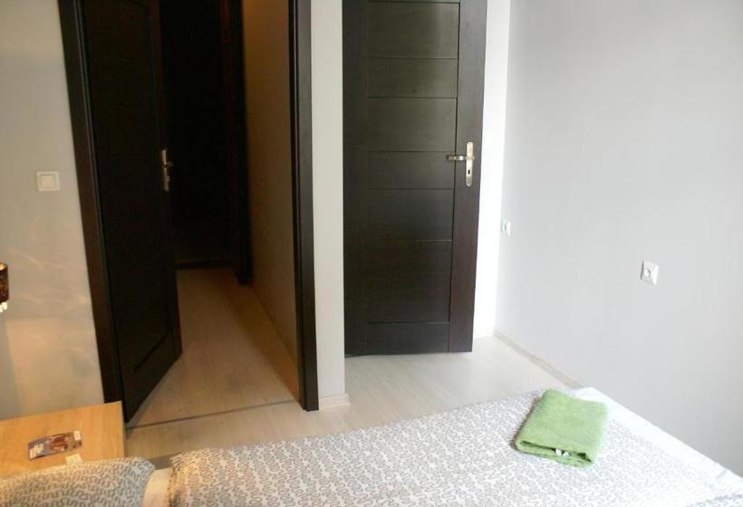 پانسیون Tenement House