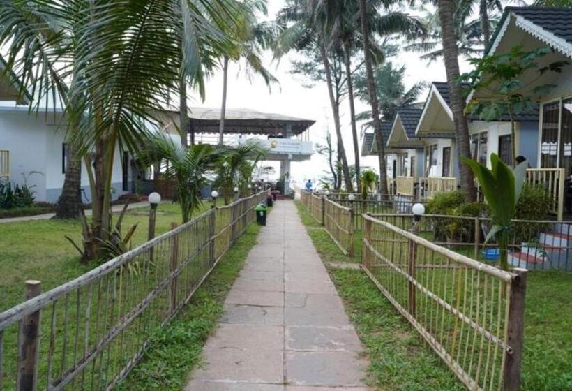 Sunset & Waves Resort