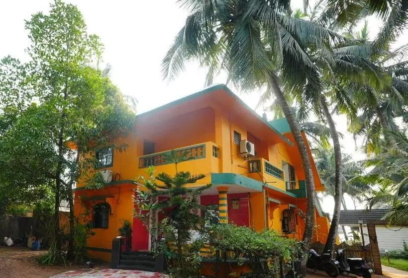 Sunset & Waves Resort