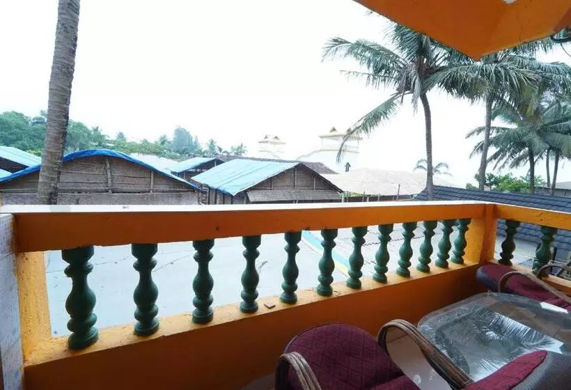 Sunset & Waves Resort