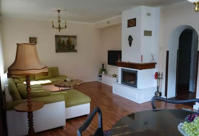 Chata Pod Pustevnami