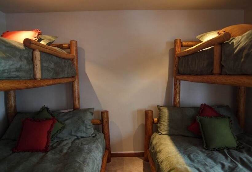 Mountain Town Properties Grey Wolf 5