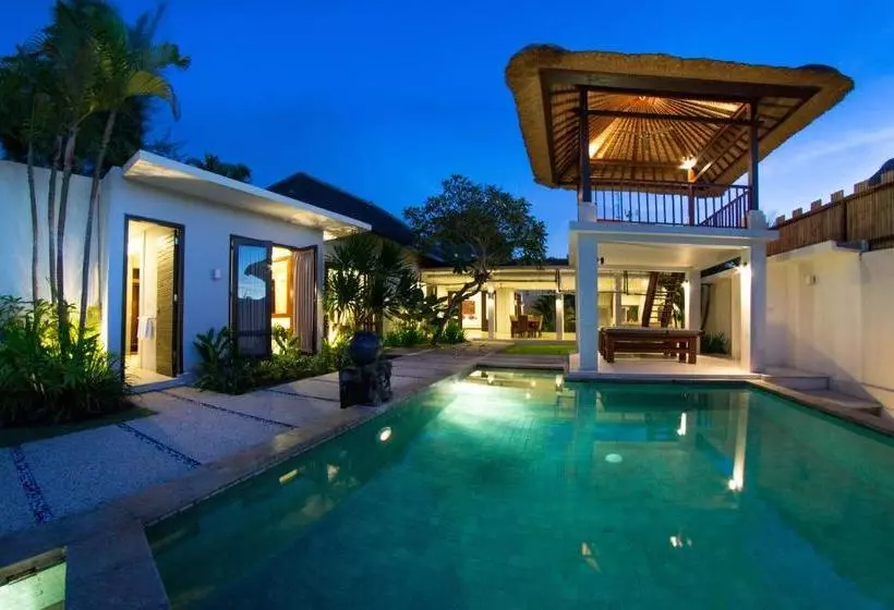 Villa Seratus