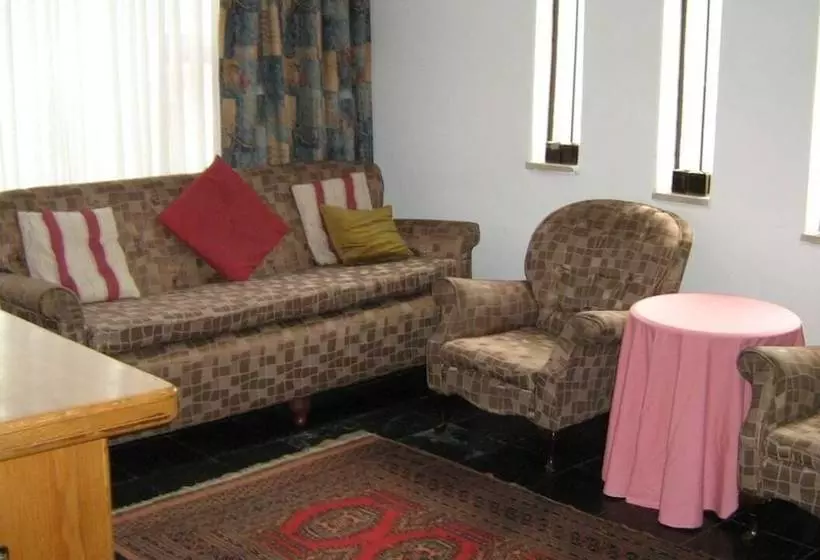 Bogadi B&b