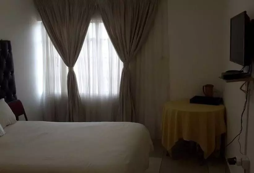 Bogadi B&b