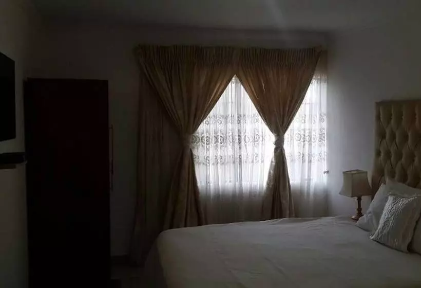 Bogadi B&b