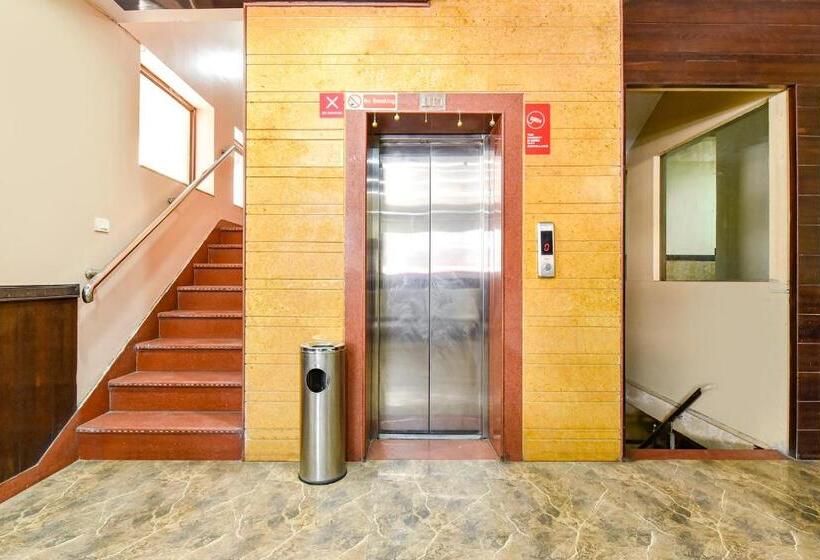 Fabhotel Polovictory Palace