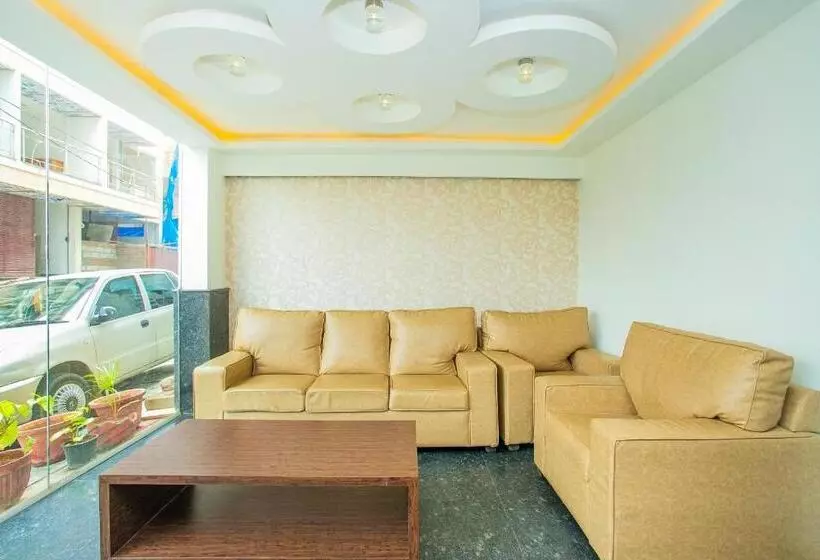 هتل O Corner Golf View Near Embassy Golf Link Business Park