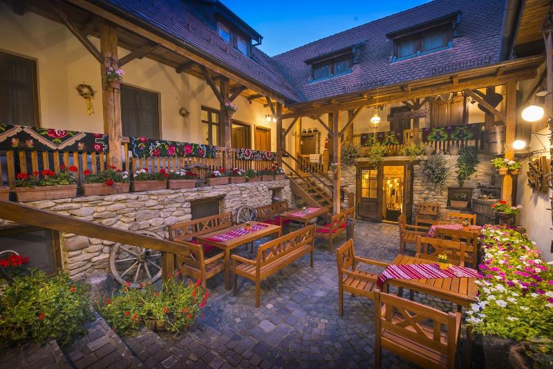 پانسیون Casa Savri