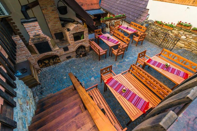 پانسیون Casa Savri