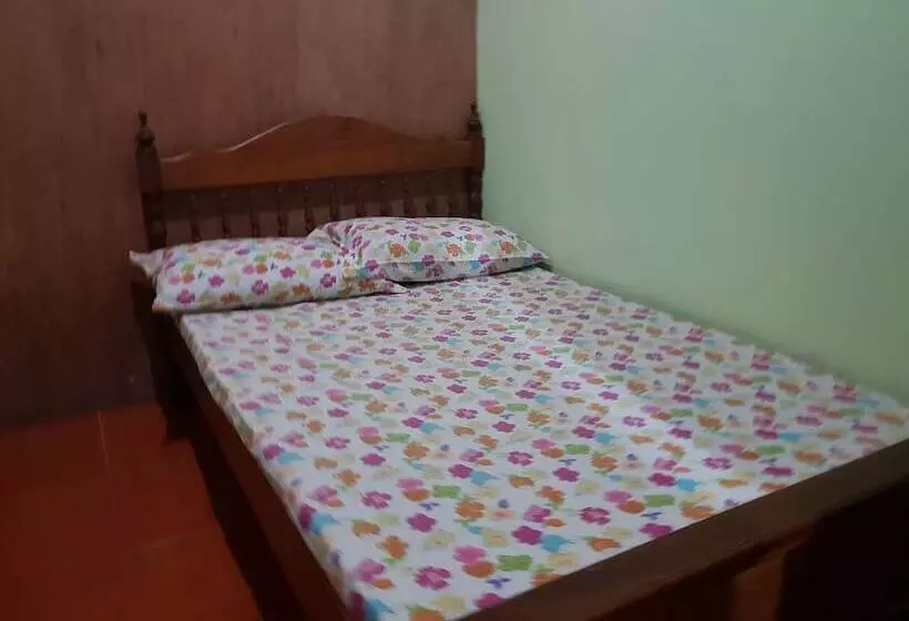 Majatalo Desiree S Lodge And Transient House, Baler Aurora