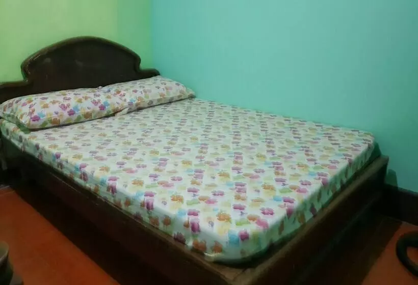 Majatalo Desiree S Lodge And Transient House, Baler Aurora