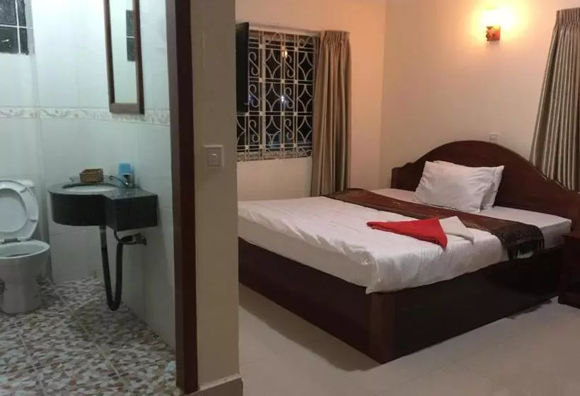 ペンション Hang Pich Airport Guesthouse