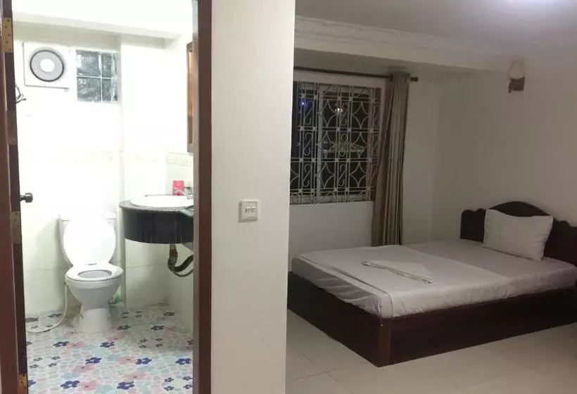 ペンション Hang Pich Airport Guesthouse