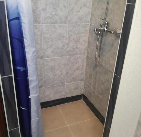 Rooms & Apartment Hegic