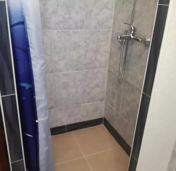 Rooms & Apartment Hegic