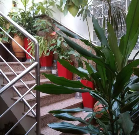 Pensão Residencial Moeda