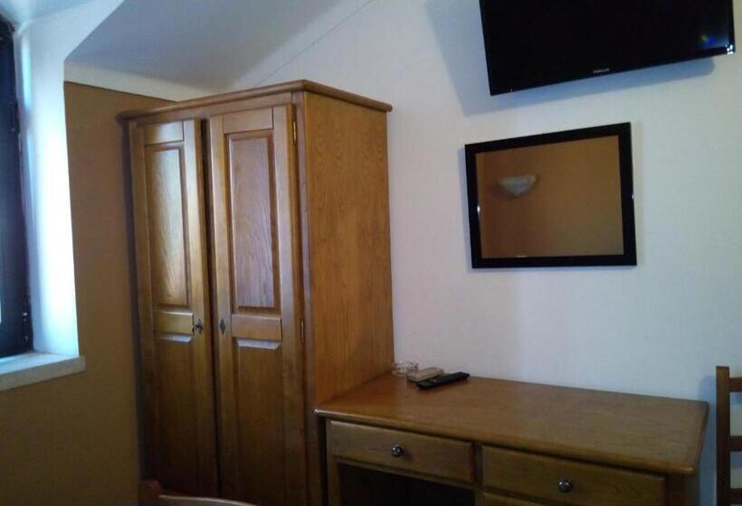 펜션 Residencial Moeda