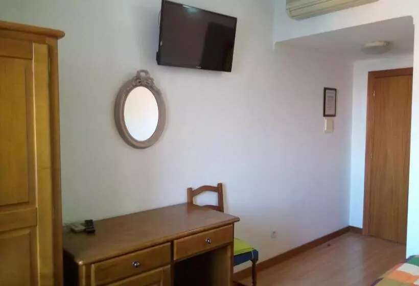 Pensão Residencial Moeda