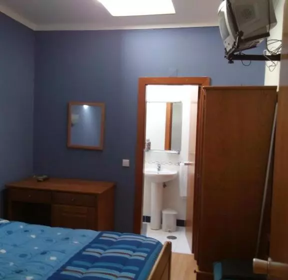 Pensão Residencial Moeda