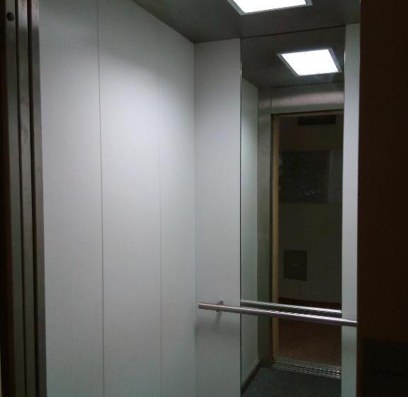 펜션 Residencial Moeda