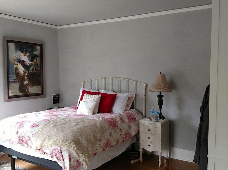 مبيت وإفطار The Stang Manor