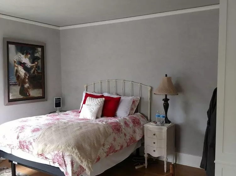 Aamiaismajoitus (B&B) The Stang Manor