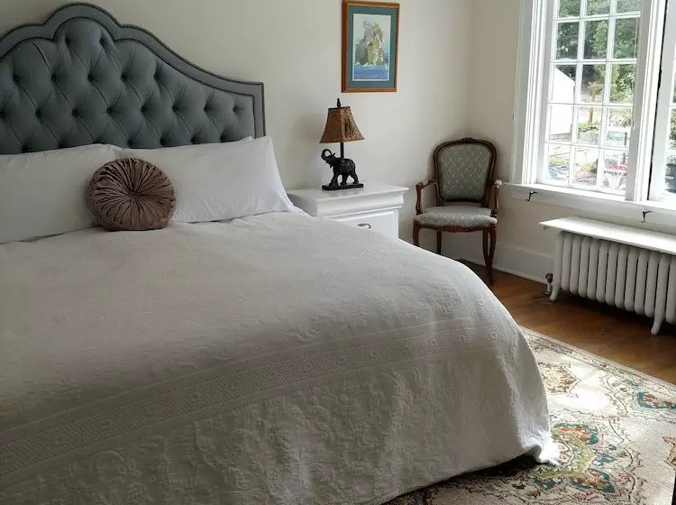 Aamiaismajoitus (B&B) The Stang Manor