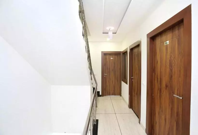 Hotelli Atlante By Oyo Rooms
