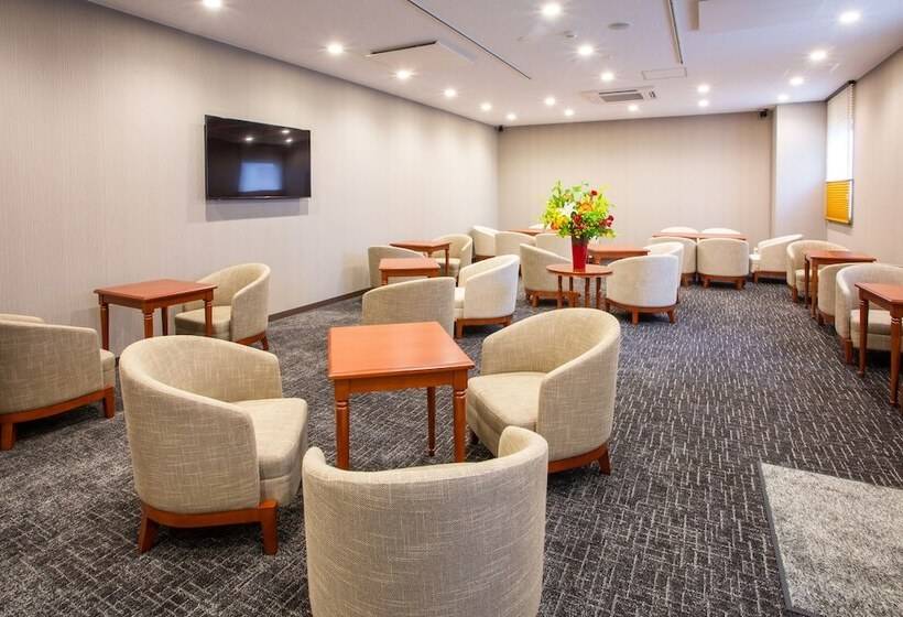 فندق Kitanoniwa The Kuretakeso