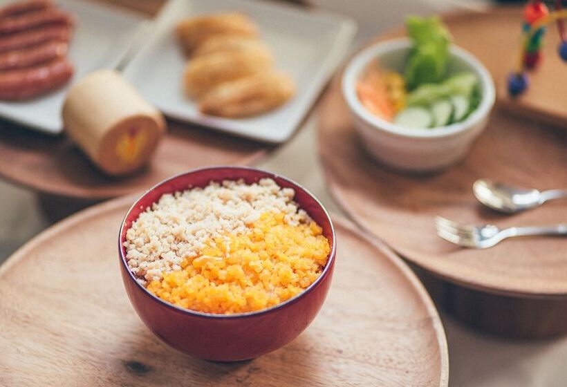 فندق Kitanoniwa The Kuretakeso