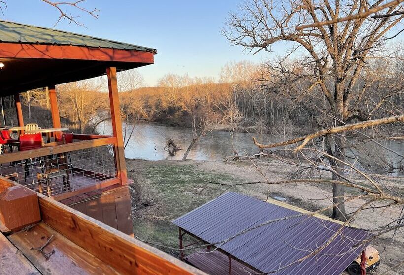 فندق Meramec River Resort