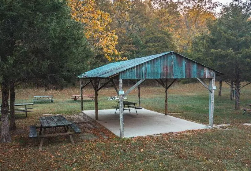 ホテル Meramec River Resort