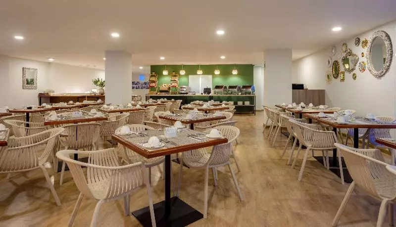 ホテル Casa Andina Select Paracas