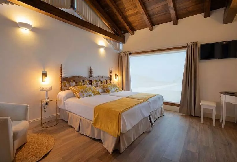 ホテル Rural La Sobreisla