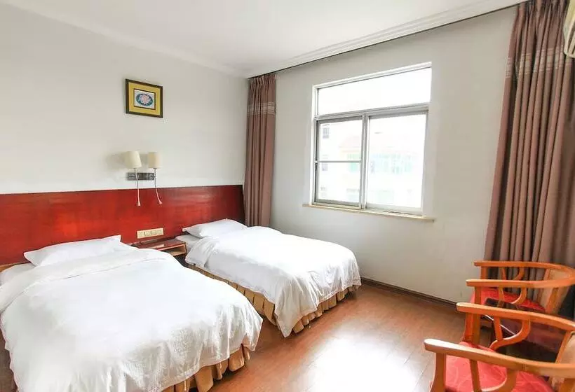 Hotelli Wuyishan City Chun Hui Traders