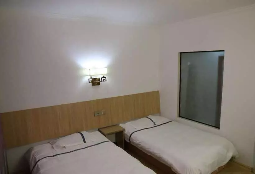 Hotelli Wuyishan City Chun Hui Traders