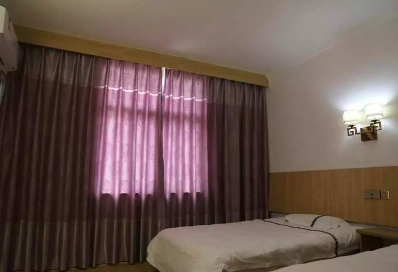 Hotelli Wuyishan City Chun Hui Traders