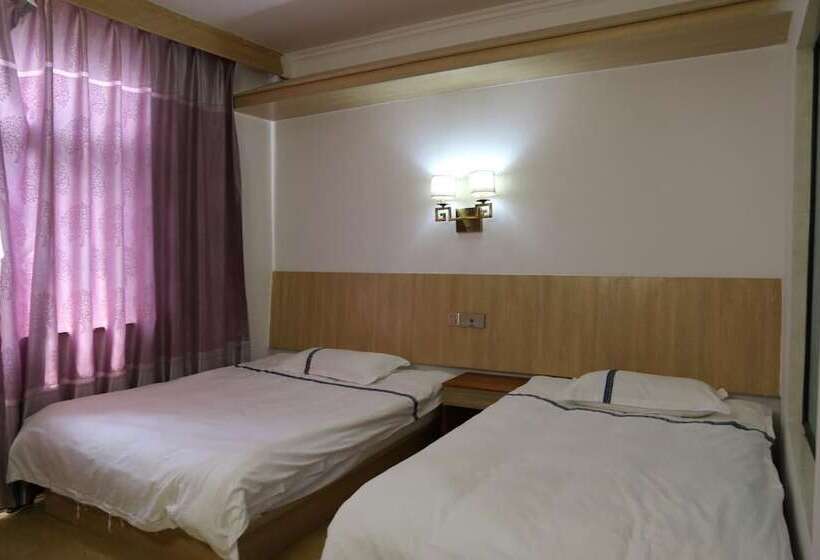 Otel Wuyishan City Chun Hui Traders