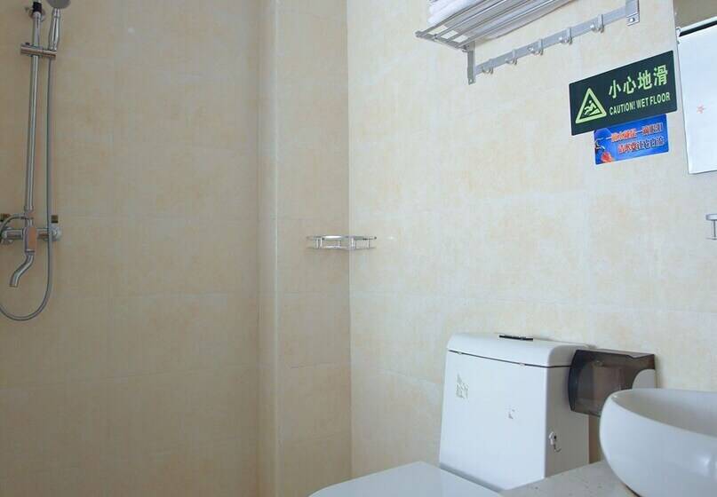 Otel Wuyishan City Chun Hui Traders