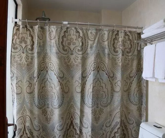 Hotelli Wuyishan City Chun Hui Traders