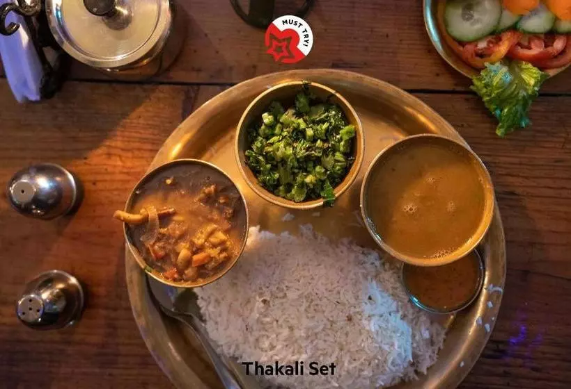 Kali Gandaki Hotel By Oyo Rooms