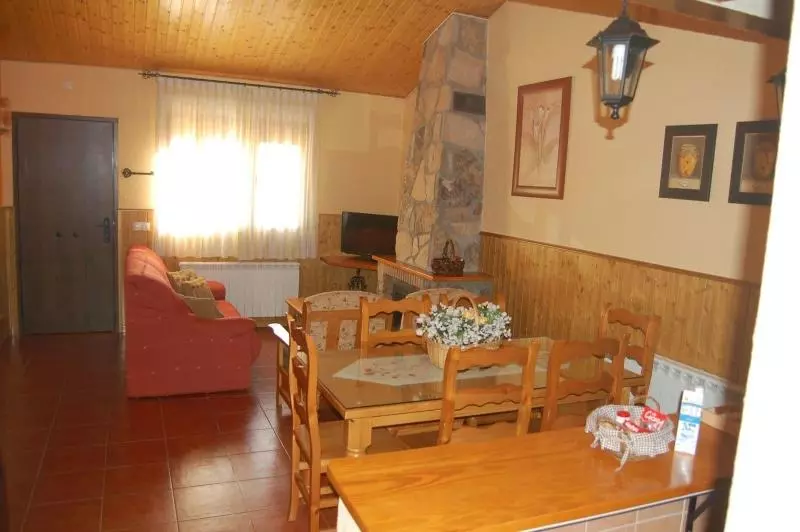 Gredos Casa Rural Los Treboles