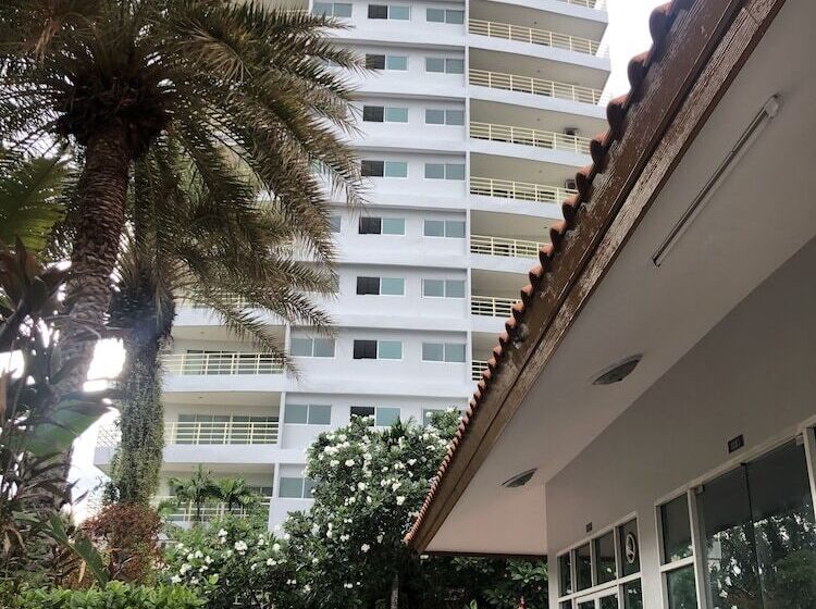 View Talay 6 Condominium By Honey